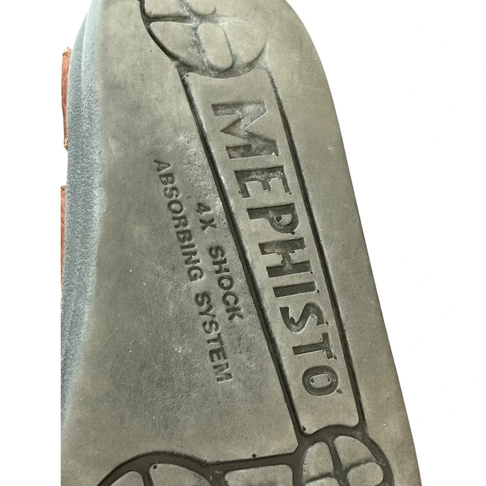 Mephisto brown pebbled